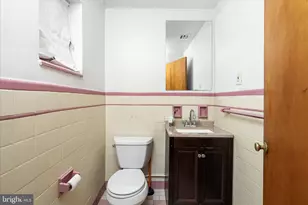153 Abernethy Dr, Trenton, NJ 08618 - Photo 2