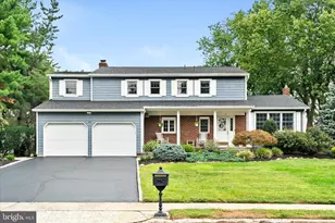 8 Andree Pl, Hamilton Township, NJ 08619 - Photo 2