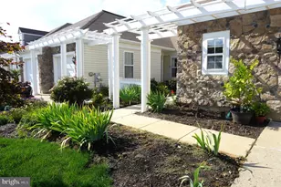 103 Sparrow Dr, Hamilton Township, NJ 08690 - Photo 2