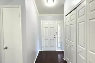 142 Tynemouth Ct, Robbinsville, NJ 08691 - Photo 4