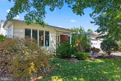 6 Martin Lane, Trenton, NJ 08619 - Photo 2