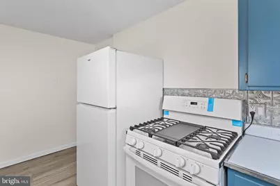 6 Clarendon Avenue #3, Hamilton Township, NJ 08620 - Photo 4