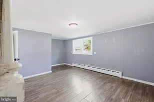 48 Poland St, Trenton, NJ 08638 - Photo 6