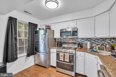 12 Dennis Court, Hightstown, NJ 08520 - Photo 8