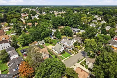128 Center Street, Hightstown, NJ 08520 - Photo 32