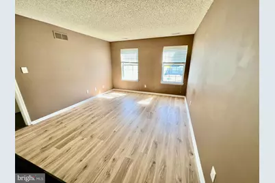 914 Eagles Chase Drive, Lawrenceville, NJ 08648 - Photo 12