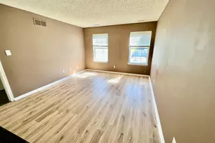 914 Eagles Chase Dr, Lawrenceville, NJ 08648 - Photo 12