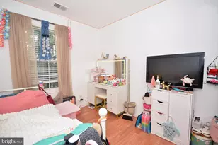 80 Wyndham Pl, Robbinsville Township, NJ 08691 - Photo 6
