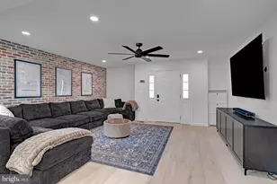 1 Devonshire Ct, Ewing Township, NJ 08628 - Photo 8
