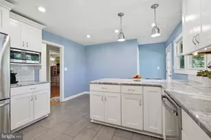 144 Susan Dr, Ewing Township, NJ 08638 - Photo 10