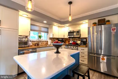 19 Duncan Drive, Hamilton Township, NJ 08690 - Photo 6