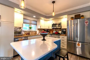 19 Duncan Dr, Hamilton Township, NJ 08690 - Photo 6