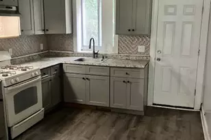 8 Lansing Alley, Trenton, NJ 08638 - Photo 18