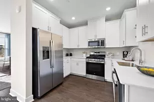 149 Leona Stewart Ln, Pennington, NJ 08534 - Photo 6