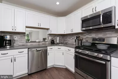 55 Sycamore Court, Lawrence Township, NJ 08648 - Photo 6