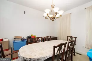 28 Malsbury St, Robbinsville Township, NJ 08691 - Photo 6