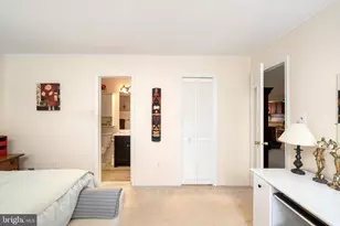 27 Devon Ct, Robbinsville, NJ 08691 - Photo 16