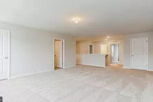 101 Cresci Blvd, Hazlet Township, NJ 07730 - Photo 22