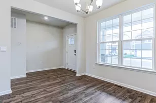 101 Cresci Blvd, Hazlet Township, NJ 07730 - Photo 10