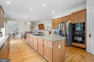 17 Grant Dr, Cream Ridge, NJ 08514 - Photo 14