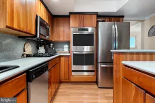 104 Gordons Corner, Manalapan Township, NJ 07726 - Photo 16