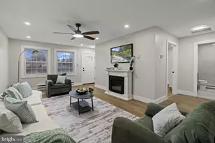 84 Parkway Dr, Freehold, NJ 07728 - Photo 8