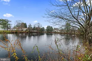 84 Parkway Dr, Freehold, NJ 07728 - Photo 4