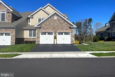 23 Stratford Lane #483, Holmdel, NJ 07733 - Photo 2