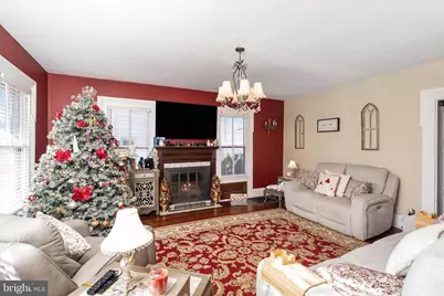 34 N Main Street, Allentown, NJ 08501 - Photo 6