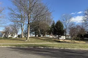 16 Powderhorn Way, Allentown, NJ 08501 - Photo 6