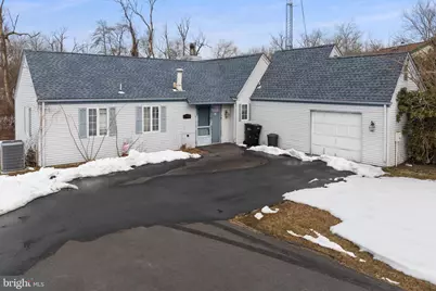 16 Greenfield Drive, Allentown, NJ 08501 - Photo 1