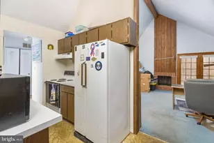 16 Greenfield Dr, Allentown, NJ 08501 - Photo 14