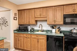 9 Poe Ln, Allentown, NJ 08501 - Photo 10