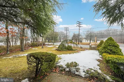 2722 W Bangs Avenue, Neptune, NJ 07753 - Photo 18