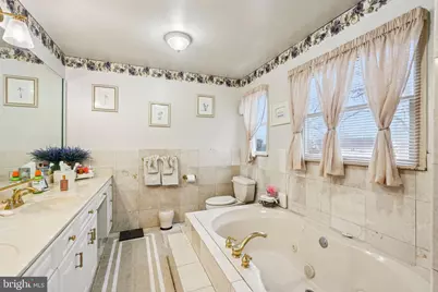 2722 W Bangs Avenue, Neptune, NJ 07753 - Photo 60