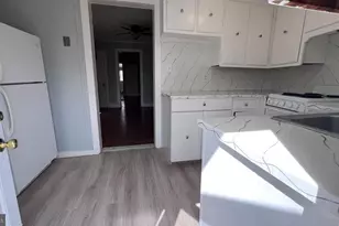 43 S Main St, Allentown, NJ 08501 - Photo 12