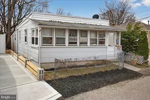 90 Washington Ave, Keansburg, NJ 07734 - Photo 4