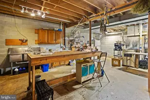 95 Holmes Mill Rd, Cream Ridge, NJ 08514 - Photo 36