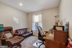 137 Stuart Dr, Freehold, NJ 07728 - Photo 24