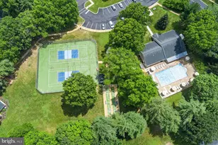 52 Honeysuckle Ln, Red Bank, NJ 07701 - Photo 18