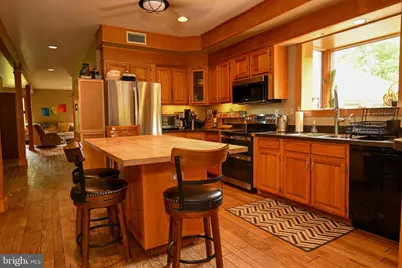 20 Hluchy Road, Upper Freehold Township, NJ 08691 - Photo 8