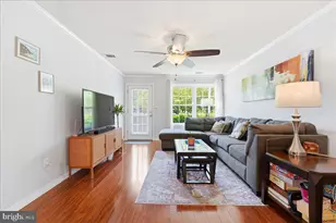 467 Magnolia Ct, Howell Township, NJ 07731 - Photo 2