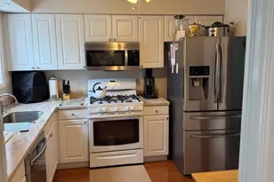 27 Maplecrest Dr, NEPTUNE, NJ 07753 - Photo 4