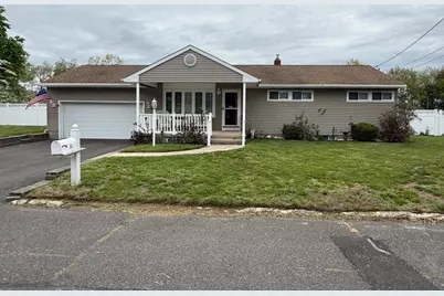27 Maplecrest Drive, Neptune, NJ 07753 - Photo 2