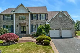 901 Oakley Dr, Freehold, NJ 07728 - Photo 1