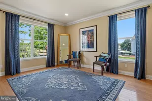 901 Oakley Dr, Freehold, NJ 07728 - Photo 12