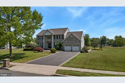 901 Oakley Drive, Freehold, NJ 07728 - Photo 2