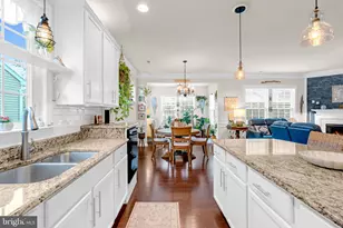 31 W Da Vinci Wy, Farmingdale, NJ 07727 - Photo 20