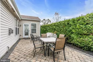 31 W Da Vinci Wy, Farmingdale, NJ 07727 - Photo 42