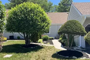 63 Corso Italia, Freehold, NJ 07728 - Photo 38